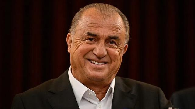Galatasaray-Barcelona Maçında Fatih Terim Sürprizi