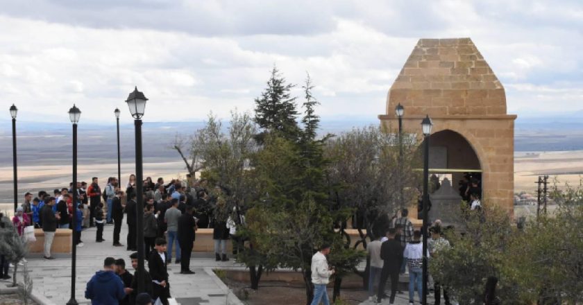 Büyük Türk düşünürü Yunus Emre için Aksaray’da anma etkinliği düzenlendi
