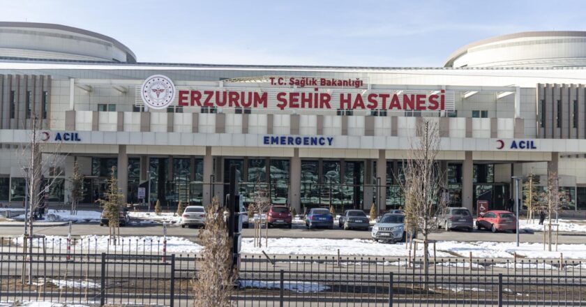 Erzurum Şehir Hastanesi’nde akşam poliklinik hizmeti başladı