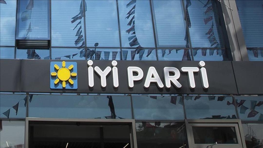 Mutlu Parti,