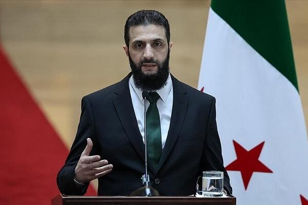 Suriye Cumhurbaşkanı Şara, ulusa sesleniş konuşması yaptı