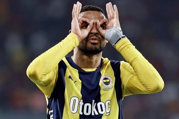Fenerbahçe’den ligde dengeleri değiştirecek takas teklifi! En-Nesyri ayrılmayı kabul etti