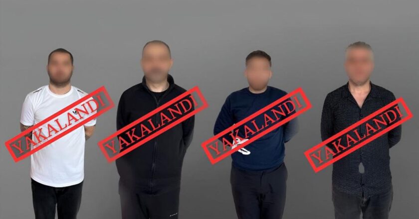 Kırmızı bültenle aranan 4 kişi Türkiye’ye getirildi