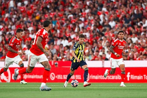 Fenerbahçe’nin sezon öncesi performansı göz doldurdu!