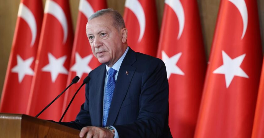 Türkiye yangınlarla mücadelede dünyada parmakla gösterilen bir ülke konumundadır