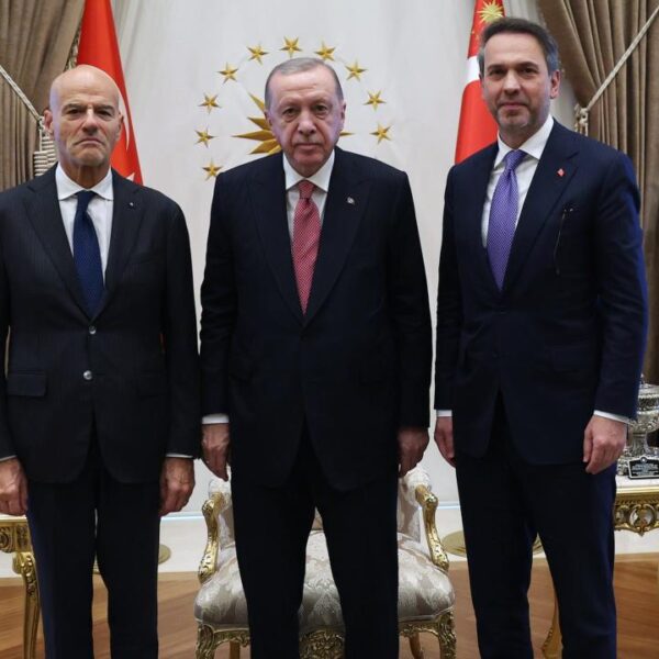 Cumhurbaşkanı Erdoğan, İtalya Milli Hidrokarbon Ajansı Başkanı’nı kabul etti